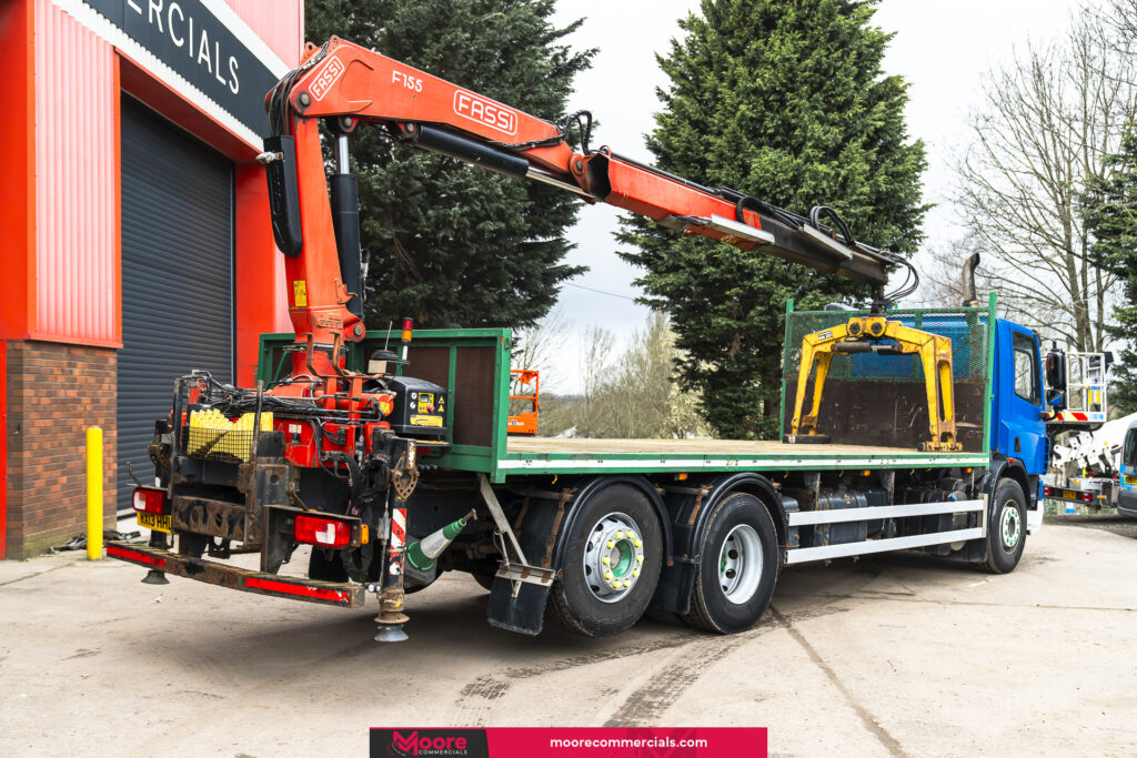 2013 (13) DAF CF 26T 23FT Day Cab