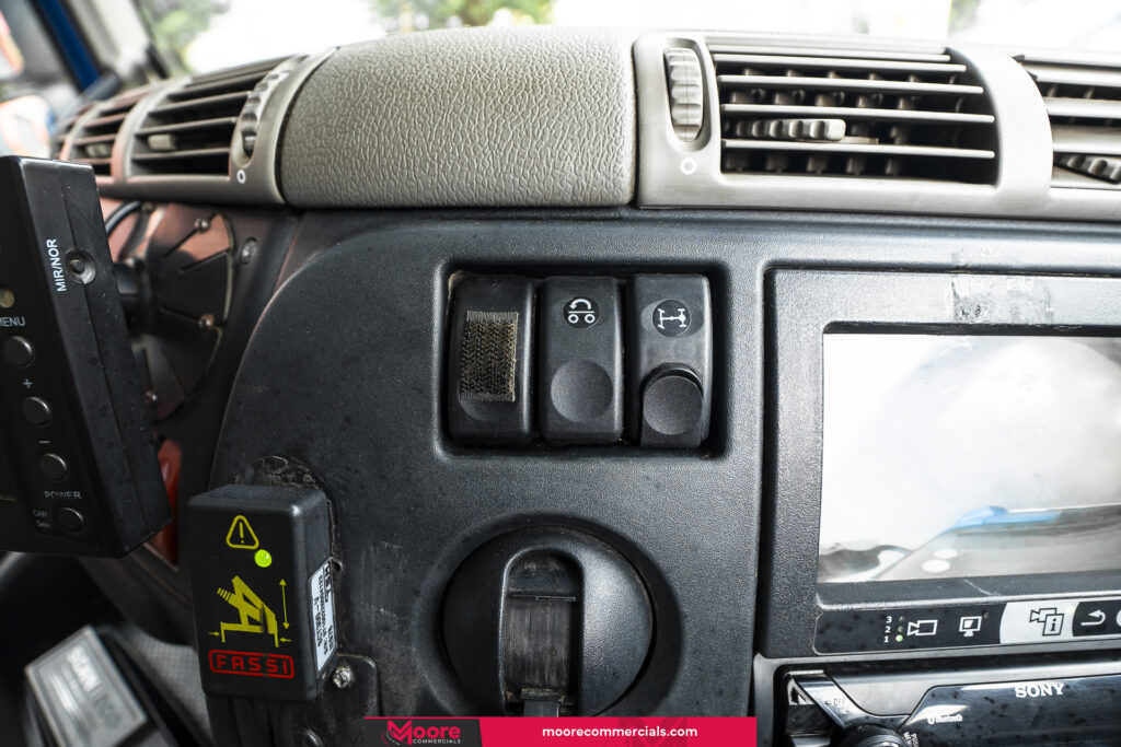 2013 (13) DAF CF 26T 23FT Day Cab