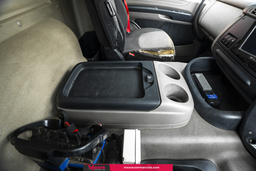 2013 (13) DAF CF 26T 23FT Day Cab